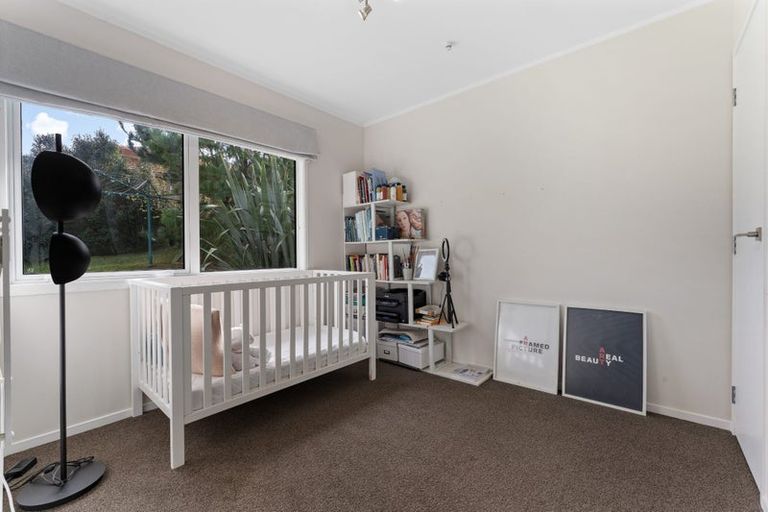 Photo of property in 1/133 Edmonton Road, Te Atatu South, Auckland, 0610