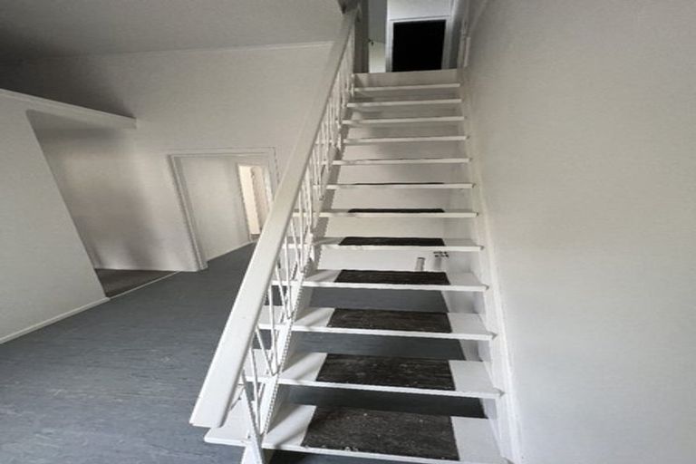 Photo of property in 1/7 Te Wharepouri Street, Berhampore, Wellington, 6023