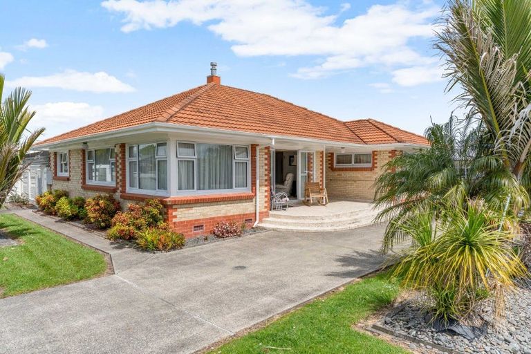 Photo of property in 19 Jervois Street, Dargaville, 0310