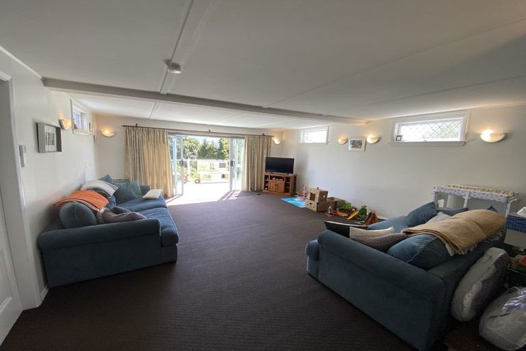 Photo of property in 18 Howard Street, Macandrew Bay, Dunedin, 9014