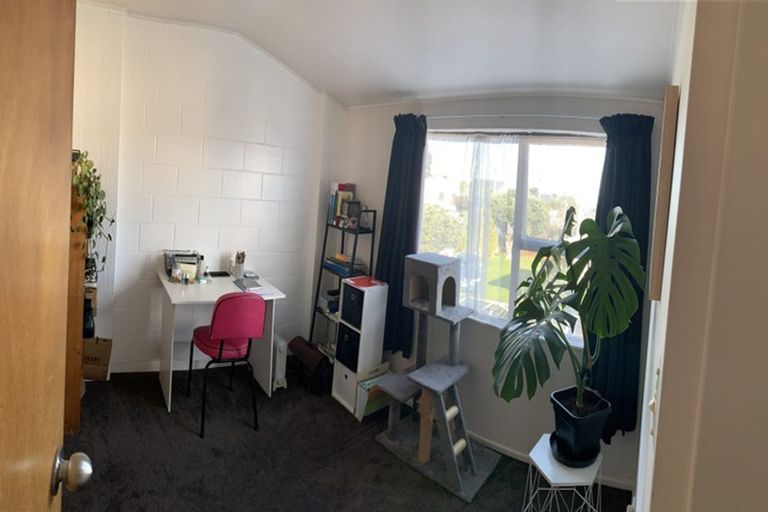 Photo of property in 2/25 Tennyson Street, Petone, Lower Hutt, 5012