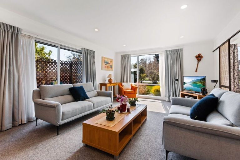 Photo of property in 82 Neplusultra Street, Cromwell, 9310