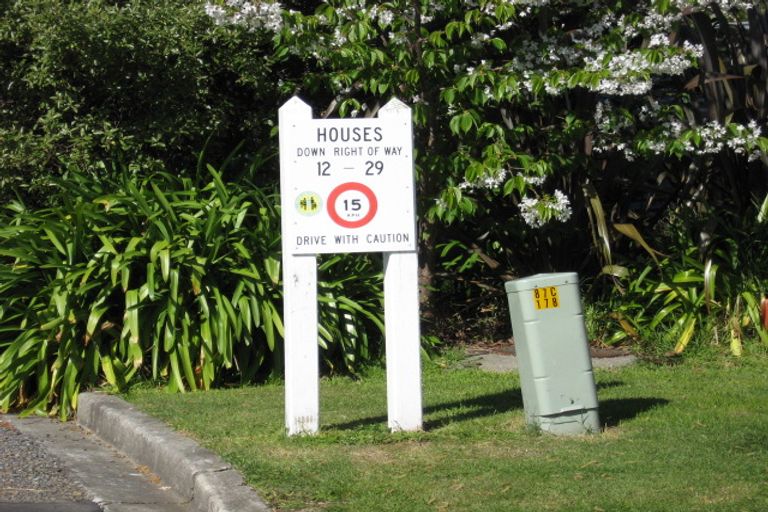 Photo of property in 9 Stella Court, Paraparaumu, 5032