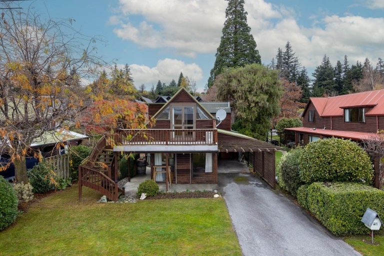 Photo of property in 44 Tenby Street, Wanaka, 9305