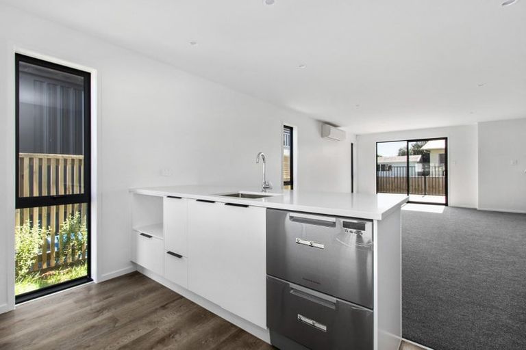 Photo of property in 82 Jacks Landing Drive, Hamilton Lake, Hamilton, 3204