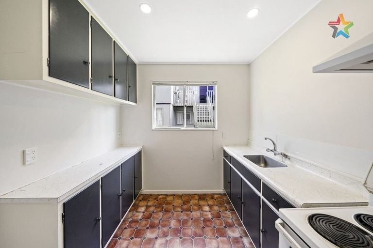 Photo of property in 71e Randwick Crescent, Moera, Lower Hutt, 5010