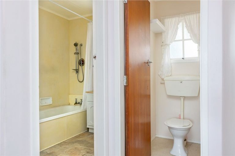 Photo of property in 24 Manchester Street, Solway, Masterton, 5810