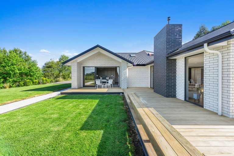 Photo of property in 99 Stoneridge Terrace, Whitford, Manurewa, 2576