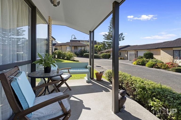 Photo of property in 38/197 Royal Road, Massey, Auckland, 0614