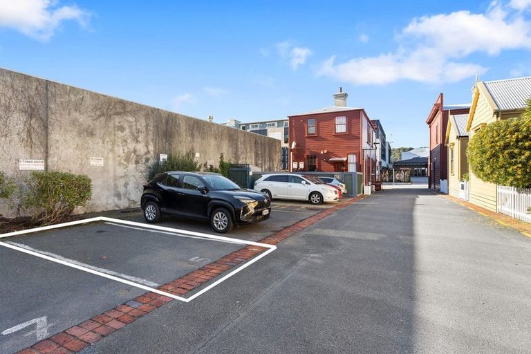 Photo of property in 5 Tonks Grove, Te Aro, Wellington, 6011