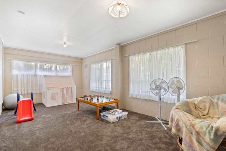 Photo of property in 12 Clarkson Crescent, Maunu, Whangarei, 0110