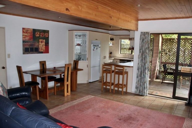 Photo of property in 2 Campbell Street, Whitianga, 3510