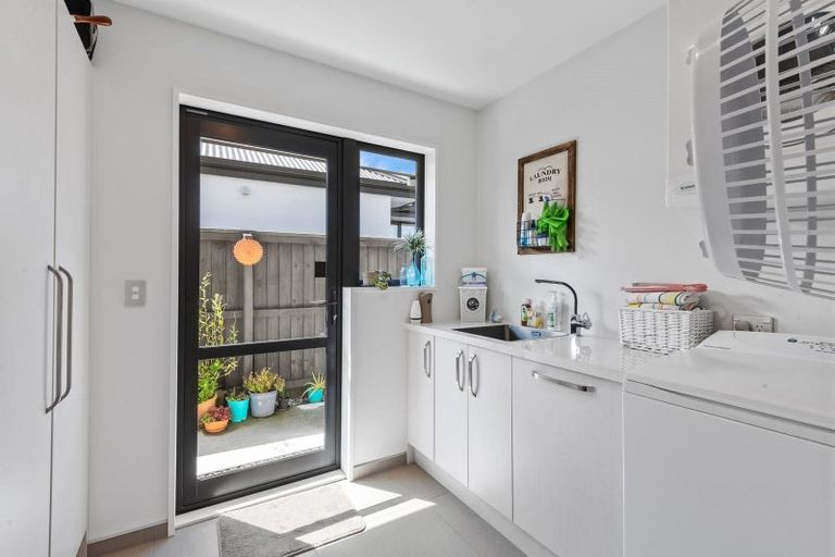 Photo of property in 2 Bronco Drive, Aidanfield, Christchurch, 8025