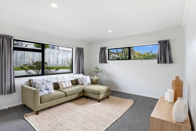 Photo of property in 29 Gledstane Road, Stanmore Bay, Whangaparaoa, 0932