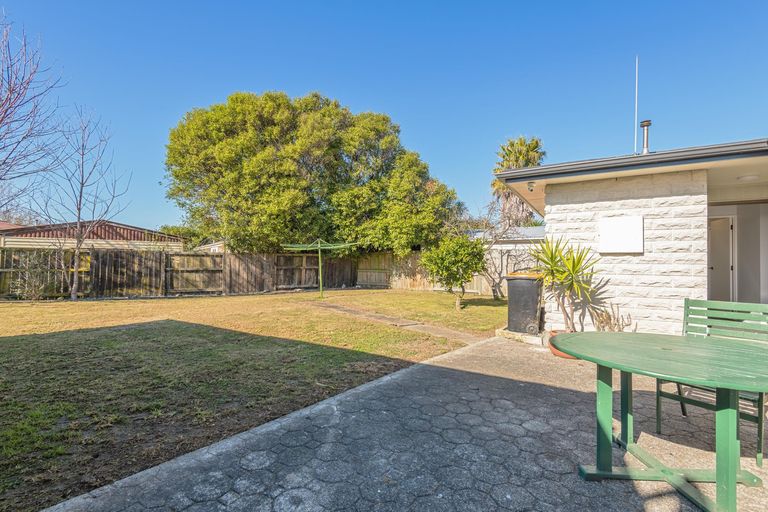 Photo of property in 8 Chelmarsh Place, Highbury, Palmerston North, 4412