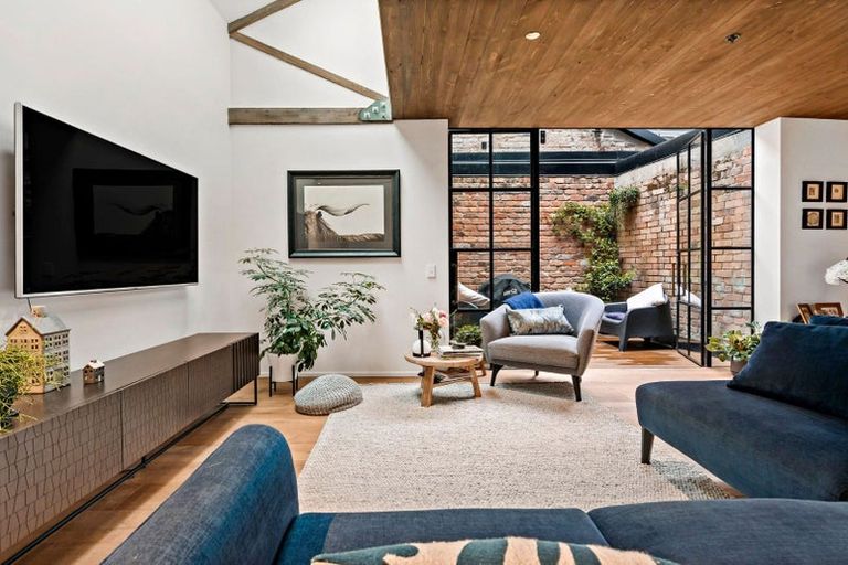 Photo of property in Ford Lofts, 8/15a Augustus Terrace, Parnell, Auckland, 1052