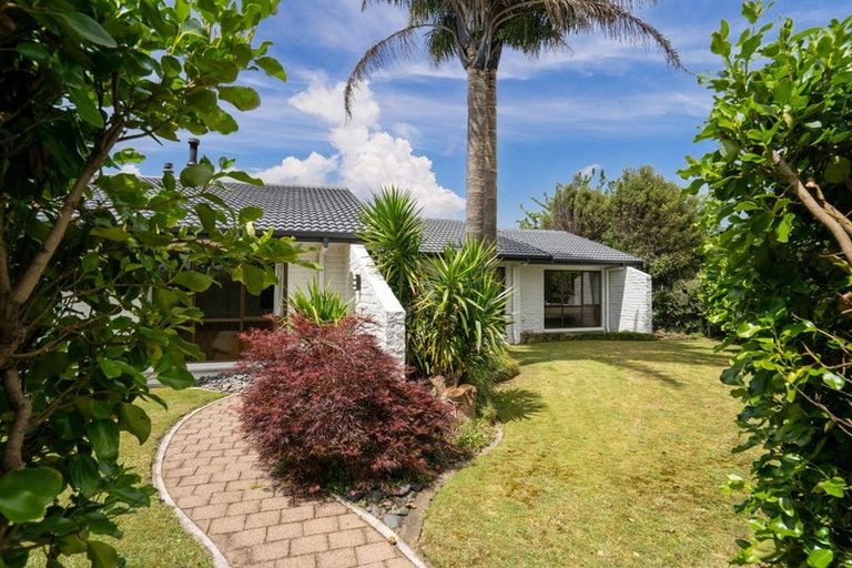 Photo of property in 45 Weld Street, Cambridge, 3434