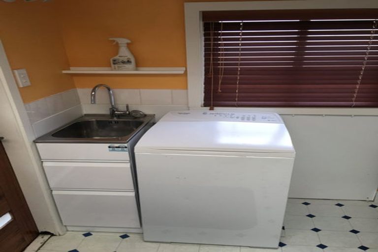 Photo of property in 10 Yule Street, Kilbirnie, Wellington, 6022