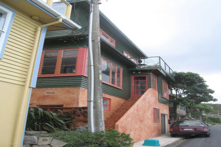 Photo of property in 146a The Esplanade, Houghton Bay, Wellington, 6023