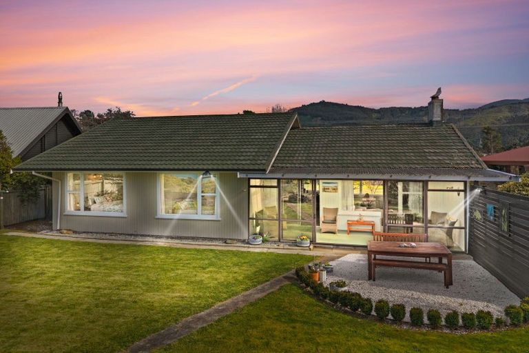 Photo of property in 208 Rarangi Beach Road, Rarangi, Blenheim, 7273