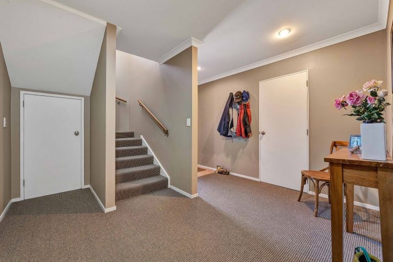 Photo of property in 30 Moulton Street, Moturoa, New Plymouth, 4310