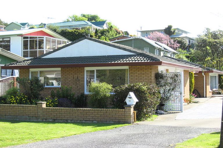 Photo of property in 71a Devon Street, Picton, 7220