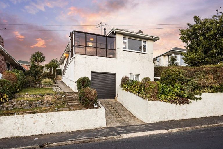Photo of property in 4 Jason Street, Helensburgh, Dunedin, 9010