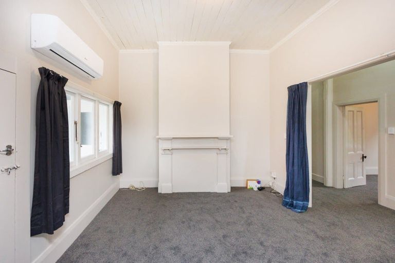 Photo of property in 8 Rolleston Street, Hokowhitu, Palmerston North, 4410