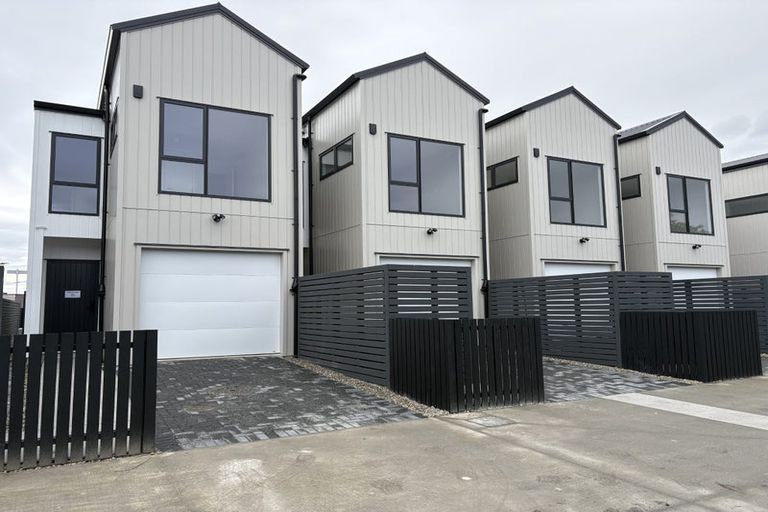 Photo of property in 28/14 Scott Road, Hobsonville, Auckland, 0616