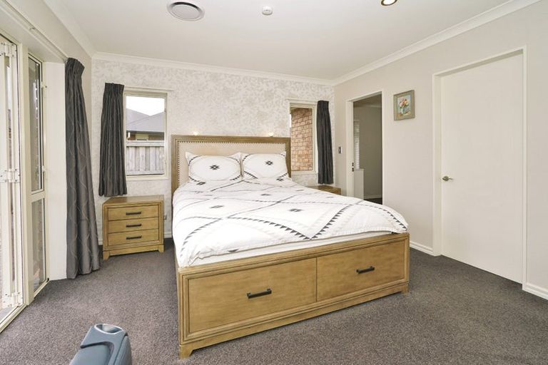 Photo of property in 18 Burgundy Court, Rototuna, Hamilton, 3210