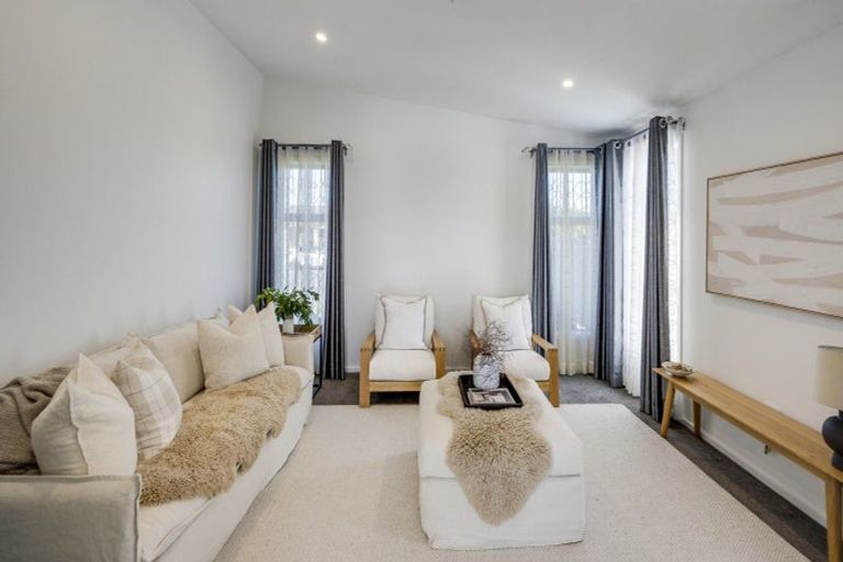 Photo of property in 13 Te Heipora Place, Havelock North, 4130