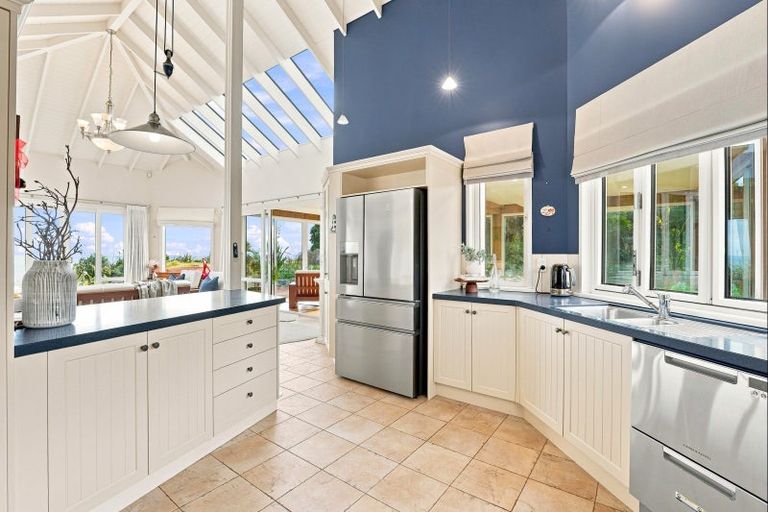 Photo of property in 37 Longbeach Drive, Castlecliff, Whanganui, 4501