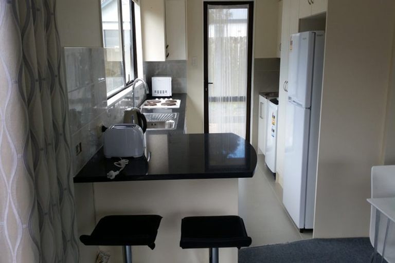 Photo of property in 22 Sarah Place, Farm Cove, Auckland, 2012