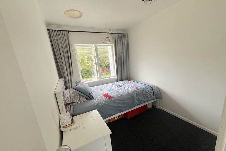 Photo of property in 47 Churchouse Road, Greenhithe, Auckland, 0632