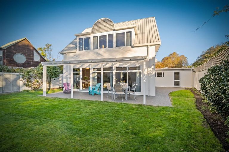 Photo of property in 11b Nutfield Lane, Cashmere, Christchurch, 8022