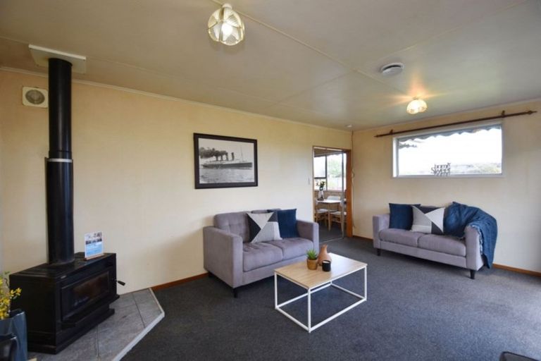 Photo of property in 48 Severn Street, Clifton, Invercargill, 9812