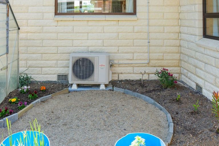 Photo of property in 68a Church Street, Mosgiel, 9024