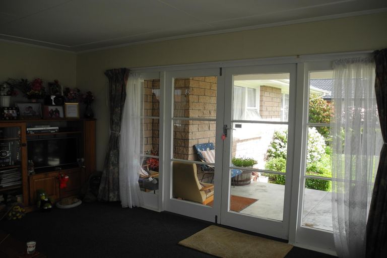 Photo of property in 2 Durham Street, Waimate, 7924