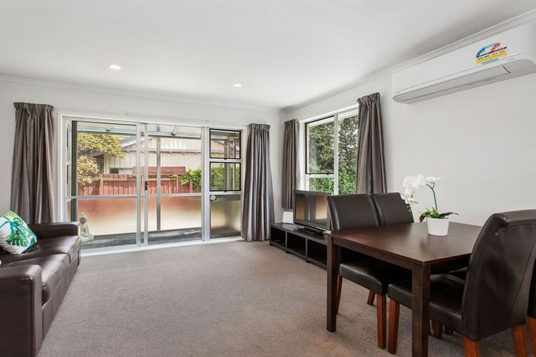 Photo of property in 3/155 Bowhill Road, New Brighton, Christchurch, 8083