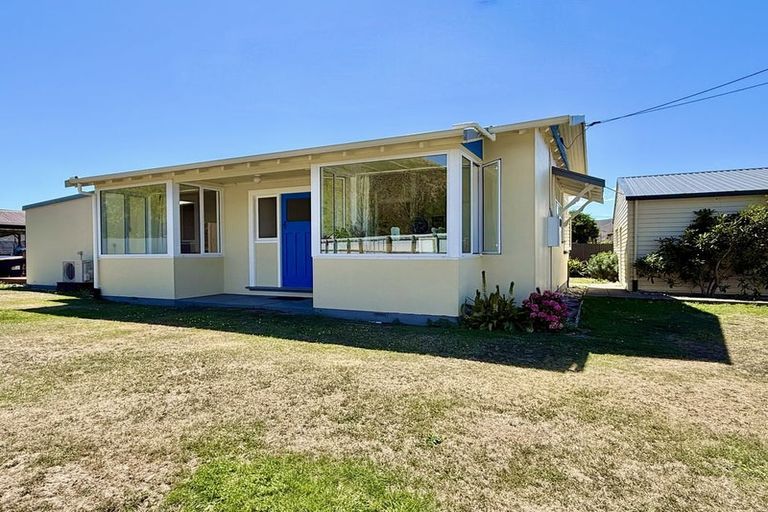 Photo of property in 14 Ferguson Street, Kurow, 9435