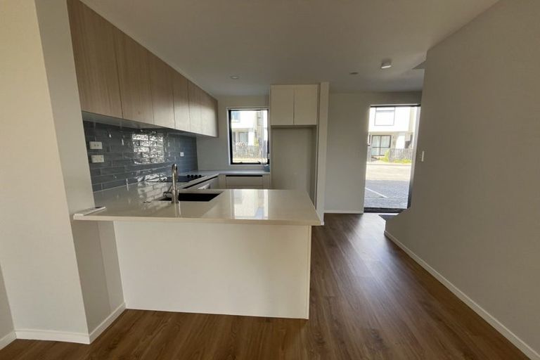 Photo of property in 11b Colin Chester Drive, Silverdale, 0932