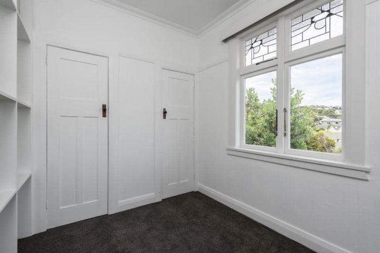 Photo of property in 71 Cockayne Road, Khandallah, Wellington, 6035