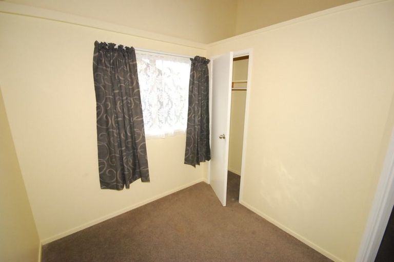 Photo of property in 13 Mcquarrie Avenue, Wattle Downs, Auckland, 2103