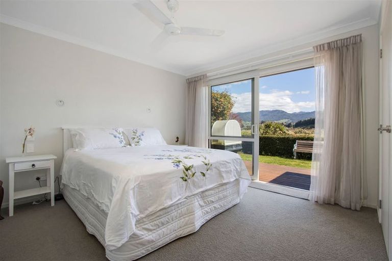 Photo of property in 20 Riverside Place, Katikati, 3129