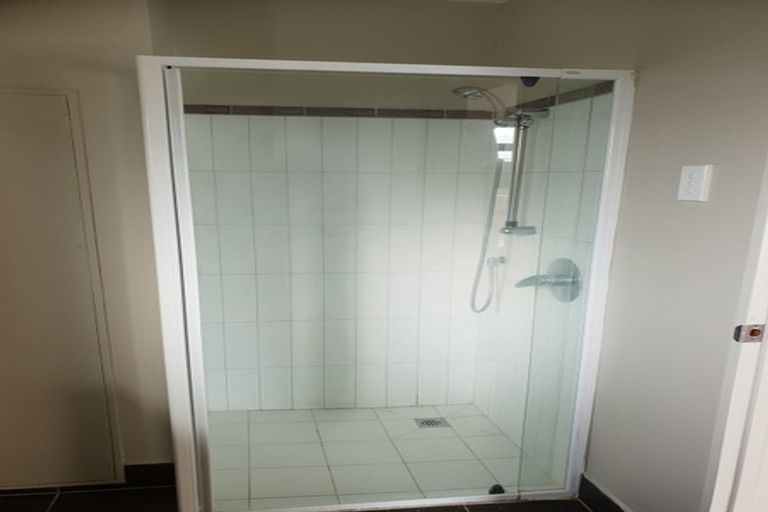 Photo of property in 133g Parkhurst Road, Parakai, 0830