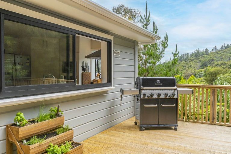 Photo of property in 45 Dalton Grove, Stokes Valley, Lower Hutt, 5019