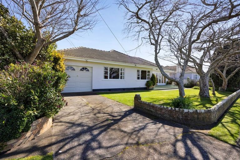 Photo of property in 57 Dixon Avenue, Hawera, 4610