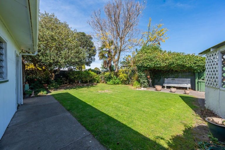 Photo of property in 32 Harold Holt Avenue, Onekawa, Napier, 4110