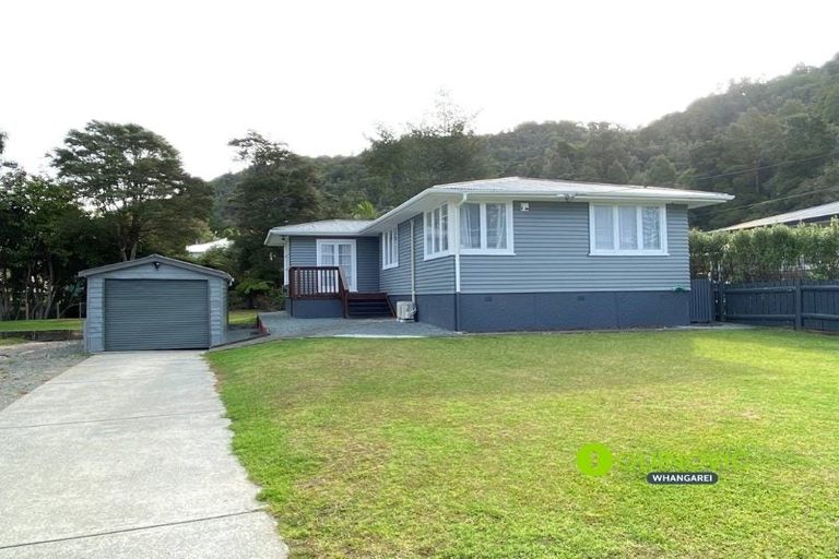 Photo of property in 3 Woodhill Close, Avenues, Whangarei, 0110