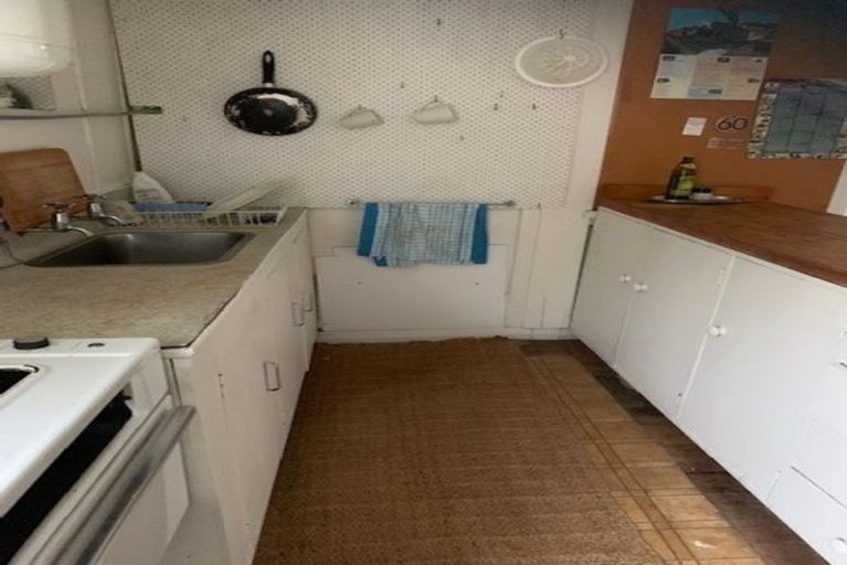 Photo of property in 60 Ames Street, Paekakariki, 5034